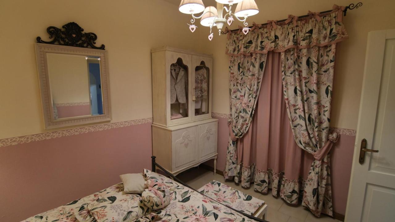 La Casina Dei Cuori Di Nonna Miglia Pallerone Exterior foto