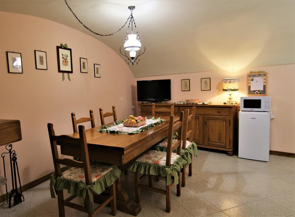 La Casina Dei Cuori Di Nonna Miglia Pallerone Exterior foto