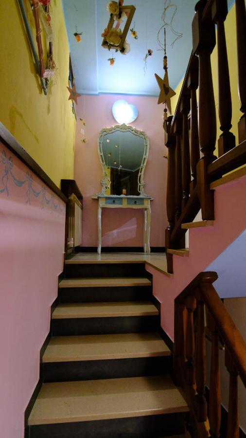 La Casina Dei Cuori Di Nonna Miglia Pallerone Exterior foto