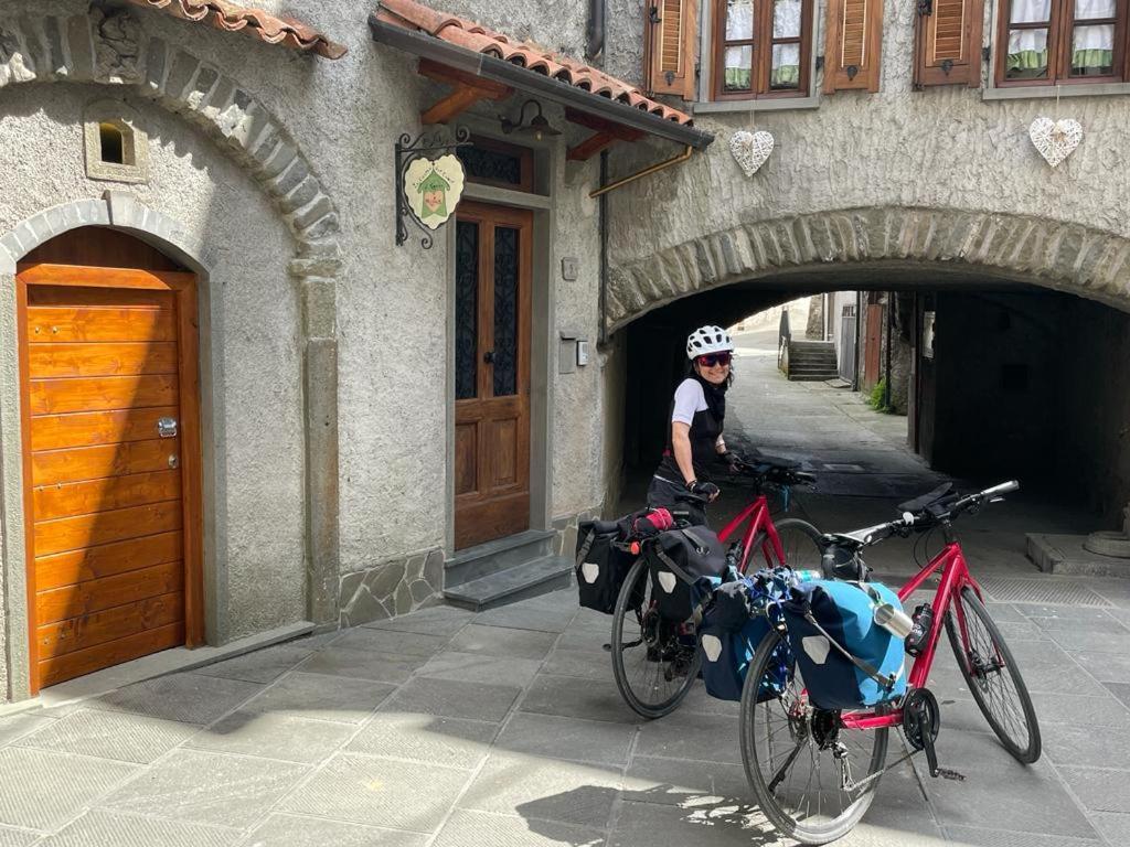 La Casina Dei Cuori Di Nonna Miglia Pallerone Exterior foto